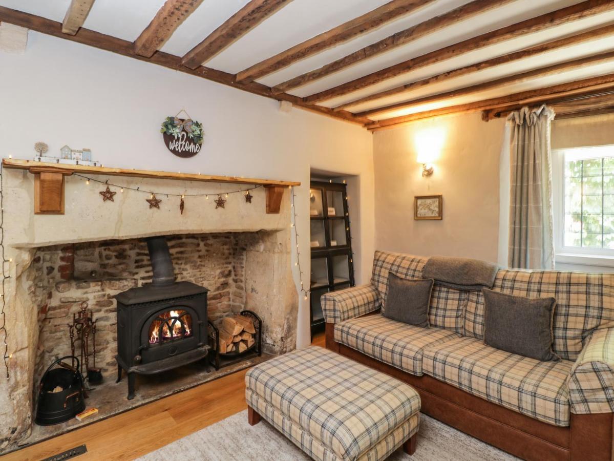 Fox Den Cottage Castle Combe Eksteriør billede